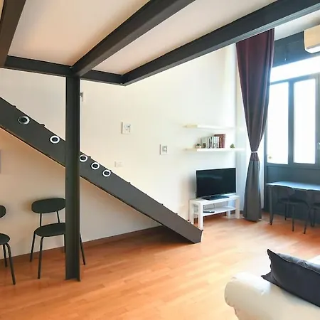 Corso Vercelli Splendido Loft Appartement *